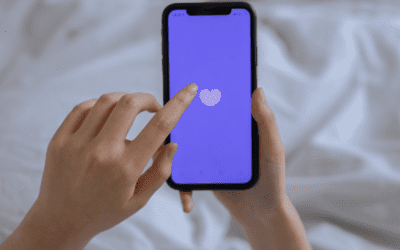 8 ways to make recruiters swipe right to your CV
